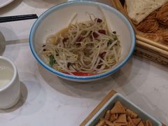 -丁里羊肉小镇(天鹅湖总店)