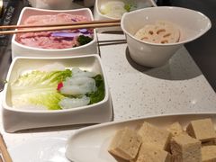 -海底捞火锅(银泰中心店)