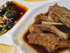 -鹏城人家海鲜酒家·23年老字号(较场尾店)