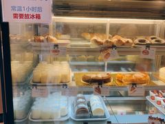 面包甜点陈列柜-小麦之家(海湾总店)