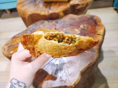 老周夹肉饼-老周夜市(航空路店)