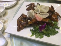 脆皮乳鸽-骏丰酒楼(黄编店)