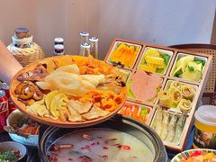 -芸鲜季·云南野生菌餐厅· 云南风物味研社(闵行店)