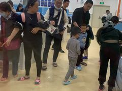 -蓝旗亲子游泳(范湖万达广场店)