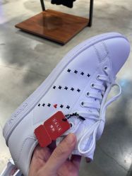 -adidas(德基广场店)
