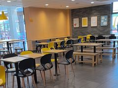 -麦当劳(石坝服务区店)