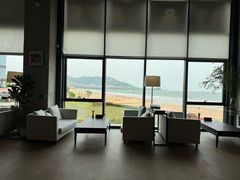 -青岛朗艺美术馆·海景咖啡