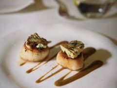 煎深海扇贝配欧洲白萝卜泥-Jean Georges