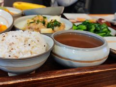 -山食间·中式营养轻餐(保利时光里店)
