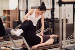 -无界瑜伽普拉提