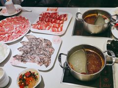 -阿香婆欢乐火锅（全运村中央广场店）(中央广场店)