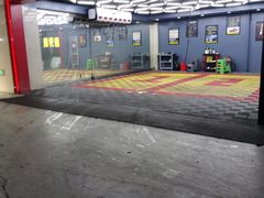 -绿地缤纷城-停车场