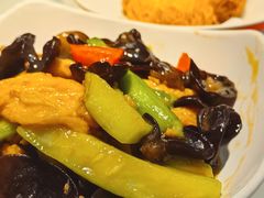 海米烧丝瓜自制鱼腐-日昌餐馆(Mini西点茂店)