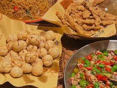 -泥糊破店小酒馆·团建聚餐(南京西路店)