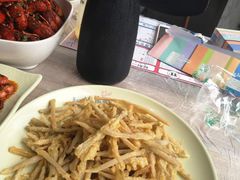 -靓靓蒸虾(恩施新天地店)