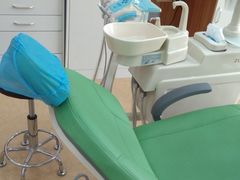 -赫尔森口腔·牙齿种植修复