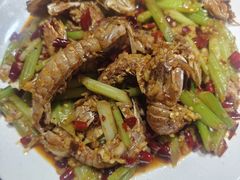 -一万鑫麻辣小龙虾