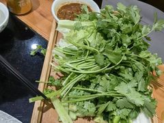 -东北农家院·铁锅炖(莘庄店)