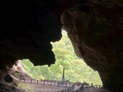-皇帝洞