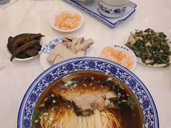 -伟记奥面馆(白塔东路店)