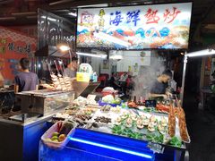 -六合夜市