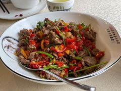 小炒黄牛肉-三湘四水湖南特色餐厅(颐景公寓店)