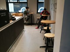用餐区-瑞幸咖啡(人民路店)
