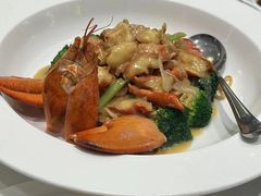 -万龙洲海鲜(大兴绿地缤纷城店)