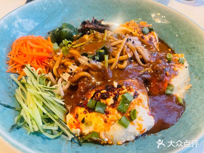 沿途四季·云南菜(建外大街店)元阳豆花红米线图片