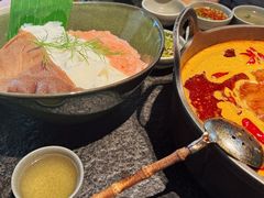 -三出山火锅(南京万象天地店)