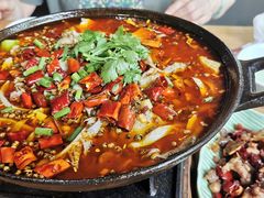 -自贡盐帮菜·玩辣餐厅(樱花园西街店)
