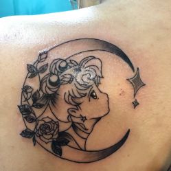 背部-众刺纹画·纹身·穿孔饰品·海娜定制