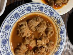 -爆炸头阿姨小四川正宗川味小吃(无任何分店)