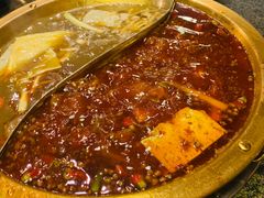 -小天鹅火锅·一线江景洪鼎旗舰店(洪崖洞店)