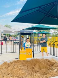 -季高兔窝窝亲子园(上海薰衣草公园店)