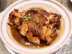 -老码头黑皮肘子锅包肉熏酱水饺(文政街店)