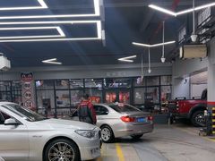 -哈贝卡汽车服务连锁(高新二路店)