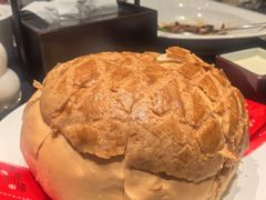 馋遇plus菠萝包-馋遇江南·精致湖景雅宴(东方之门店)