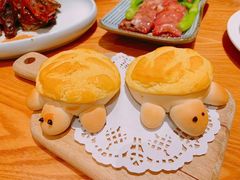 脆皮菠萝乌龟包-粤域茶餐厅