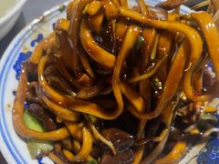 -珠宝街老左杂酱面馆