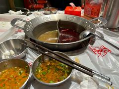 -大芊金重庆串串火锅(南京路店)