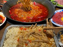 -萍姐火锅·公路夜市(武汉首店)