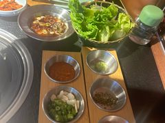 -黑豚黨韩国烤肉料理(悦然时光店)