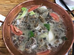 -阿婆情腊排骨火锅(金虹路店)