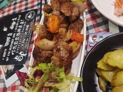 -鼓楼吃面·肉啃肉(南锣鼓巷店)