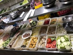 -陆师傅砂锅烫菜(圆通街店)