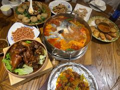 -苗家大院酸汤鱼(贵阳北站店)