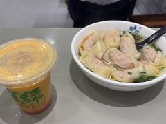 -周素珍湖州大馄饨(直戒坛寺巷店)