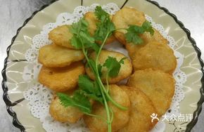 Salt-Cured Pork Trotter, Torn by Hand