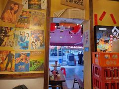 -有红鸡毛店·砂锅菜(抚琴夜市店)